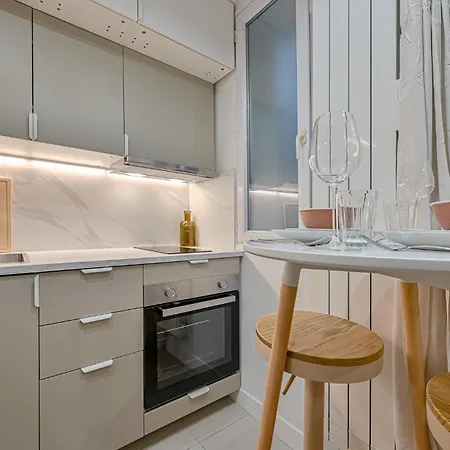 Studio Parisien Parigi
