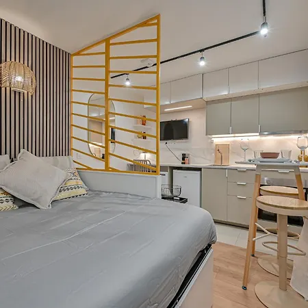 Studio Parisien Parigi